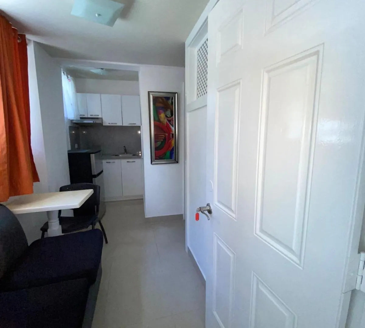 D' Franchesis Hostal Juan Dolio Pensión